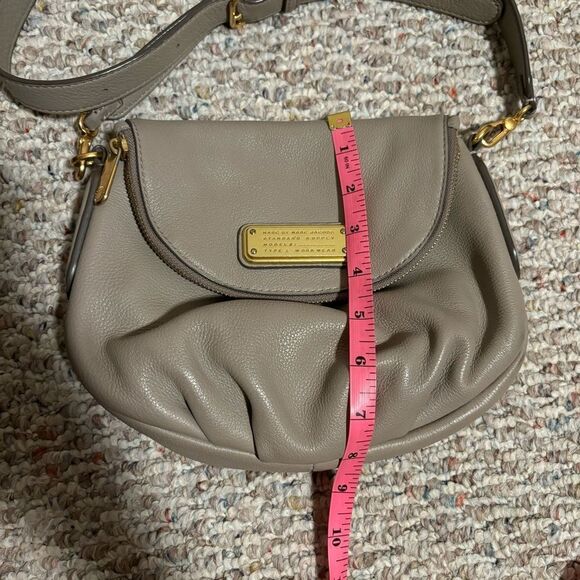 MARC by Marc Jacobs Q Natasha Leather Crossbody Bag - Picture 7 of 10